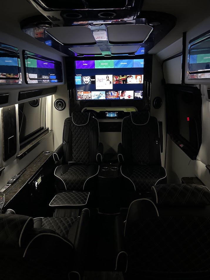 Limo Image 4